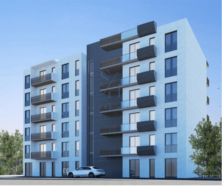 Nieruchomości w Albanii z widokiem na morze i basenem – Saranda